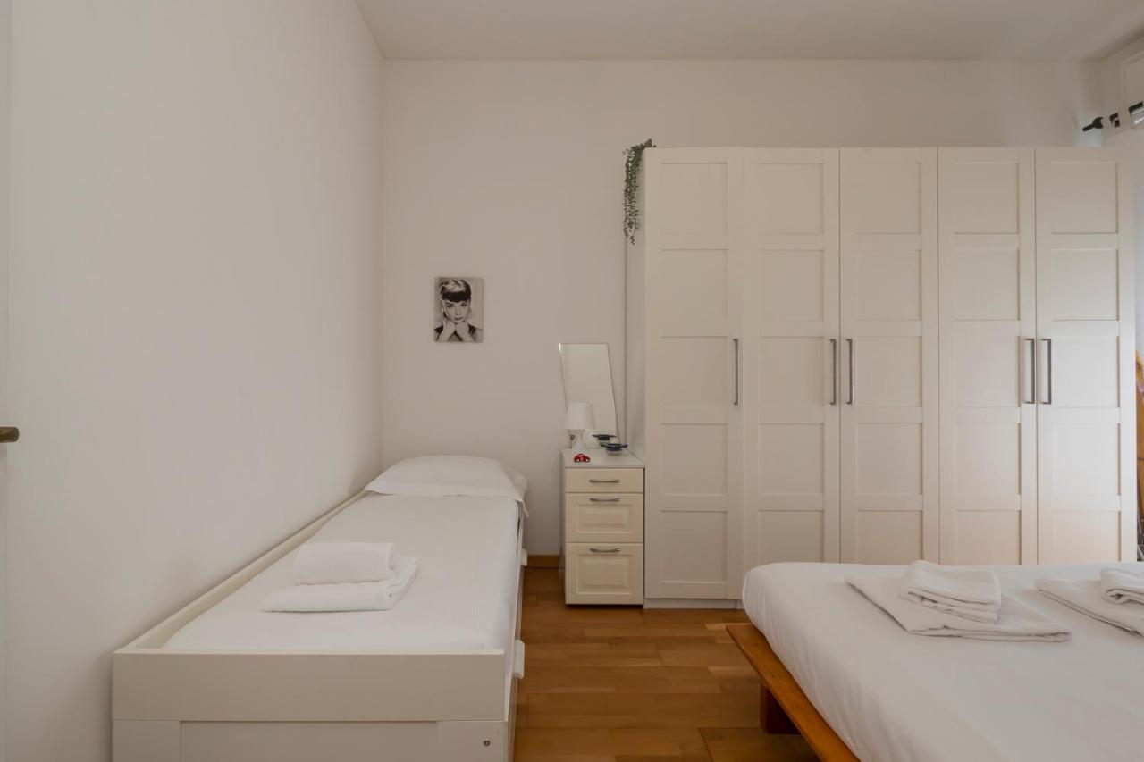Luxury Flat Between Navigli And Duomo - Sambuco มิลาน ภายนอก รูปภาพ