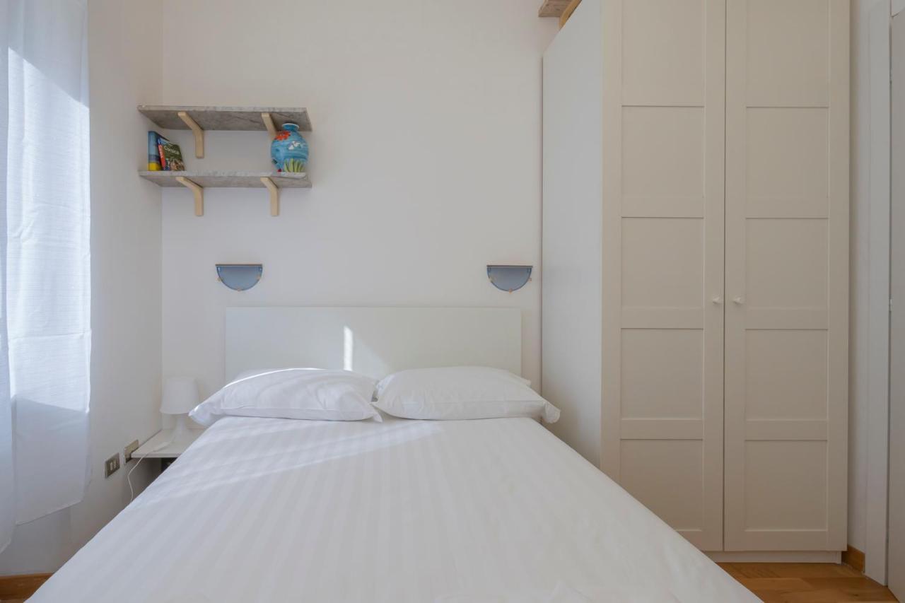Luxury Flat Between Navigli And Duomo - Sambuco มิลาน ภายนอก รูปภาพ