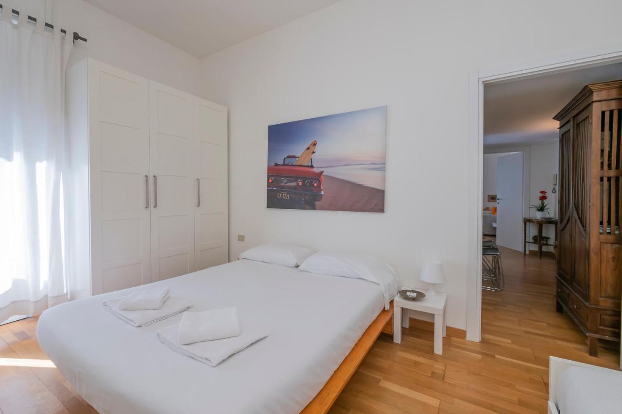 Luxury Flat Between Navigli And Duomo - Sambuco มิลาน ภายนอก รูปภาพ